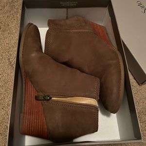 Franco Sarto Wera Wedge Soft Leather Ankle Booties Boots size 7.5